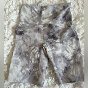 Spanx Booty Boost Biker Shorts - Never Worn